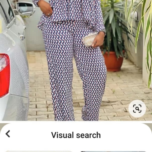 Dresses - Picture 7 of 16